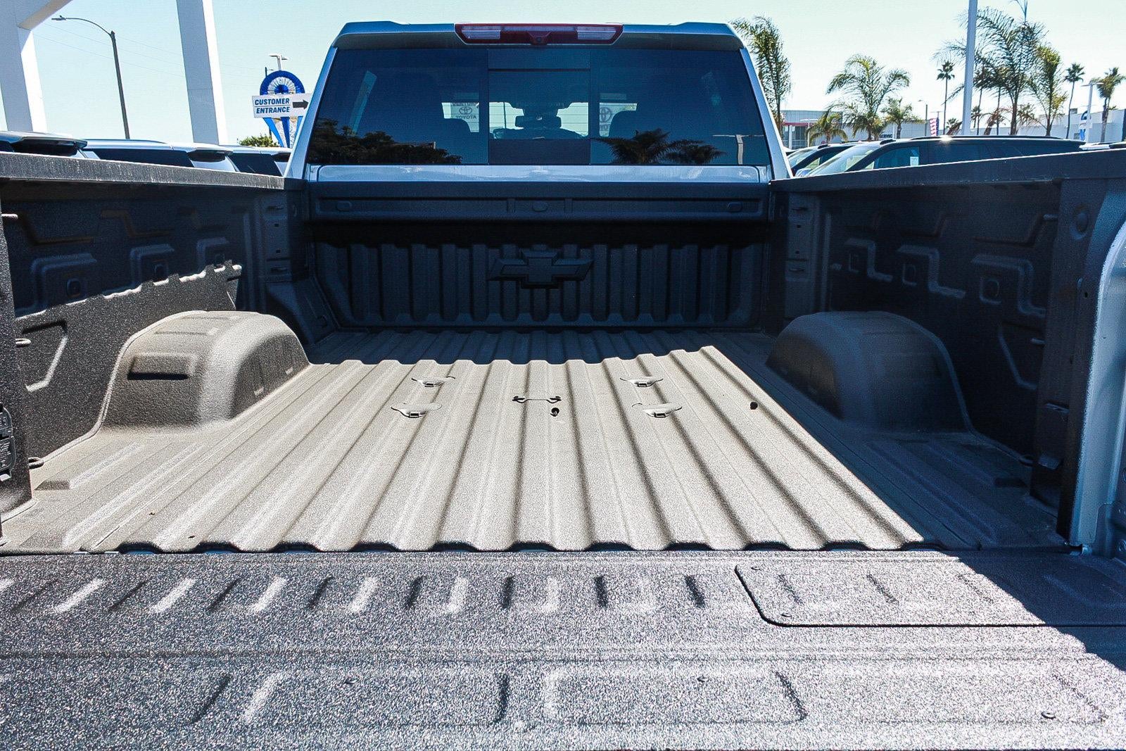 2026 Chevrolet Silverado 2500 HD Crew Cab Standard Box 4-Wheel Drive LT