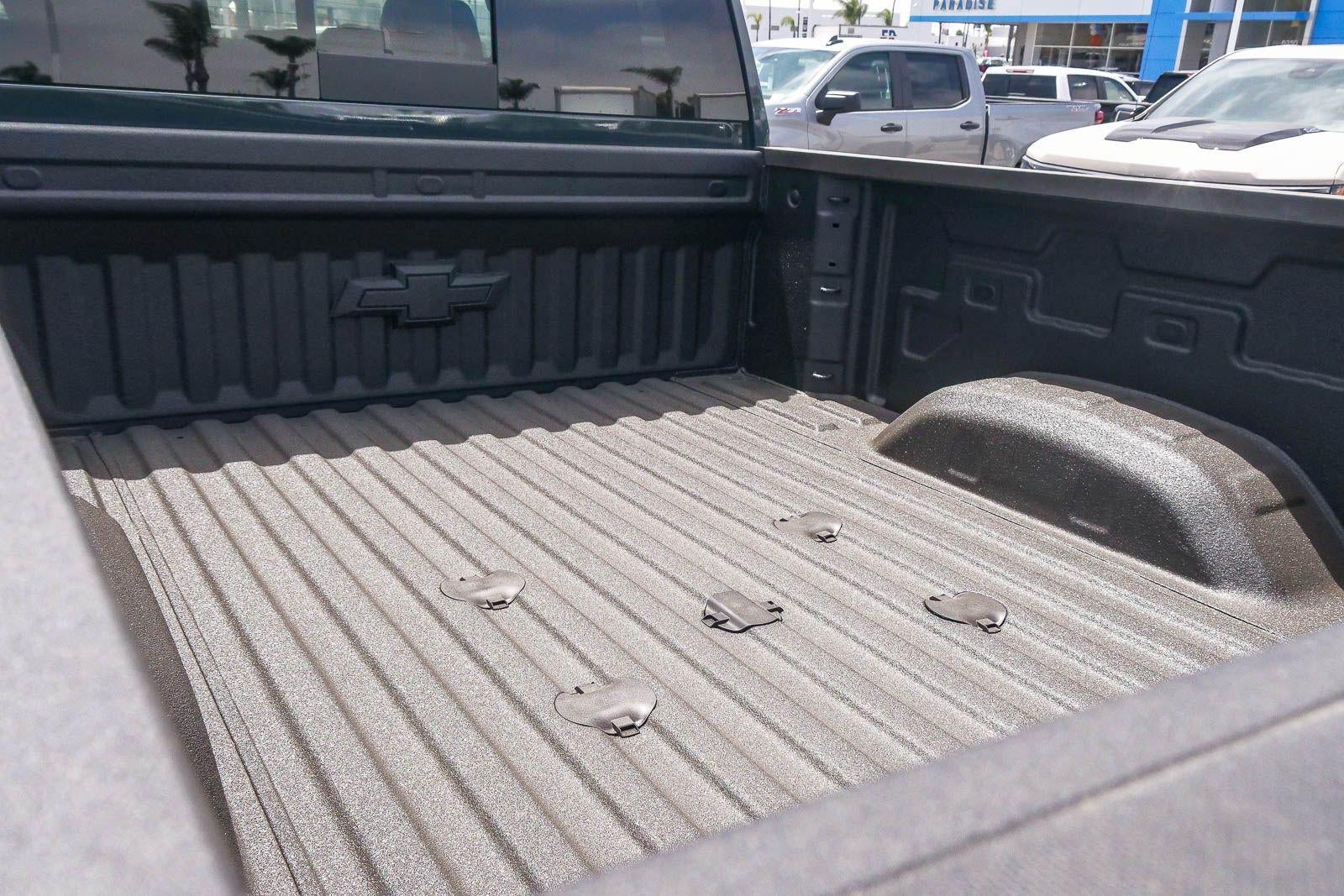 2026 Chevrolet Silverado 2500 HD Crew Cab Standard Box 4-Wheel Drive LT