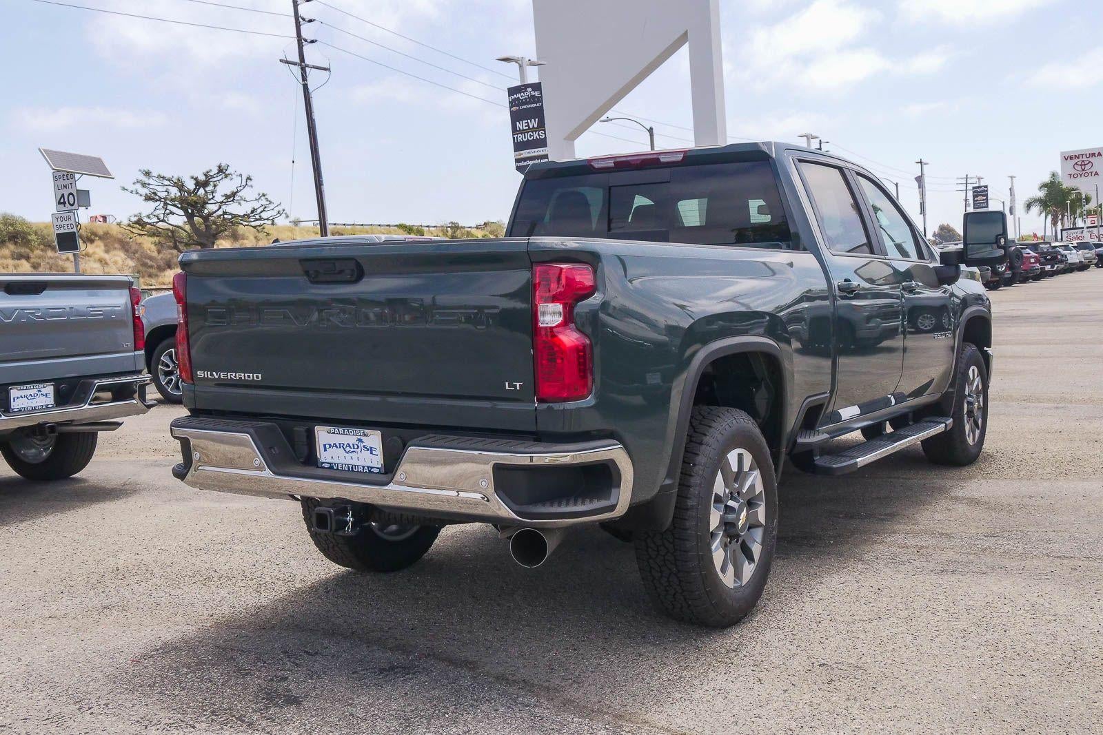 2026 Chevrolet Silverado 2500 HD Crew Cab Standard Box 4-Wheel Drive LT