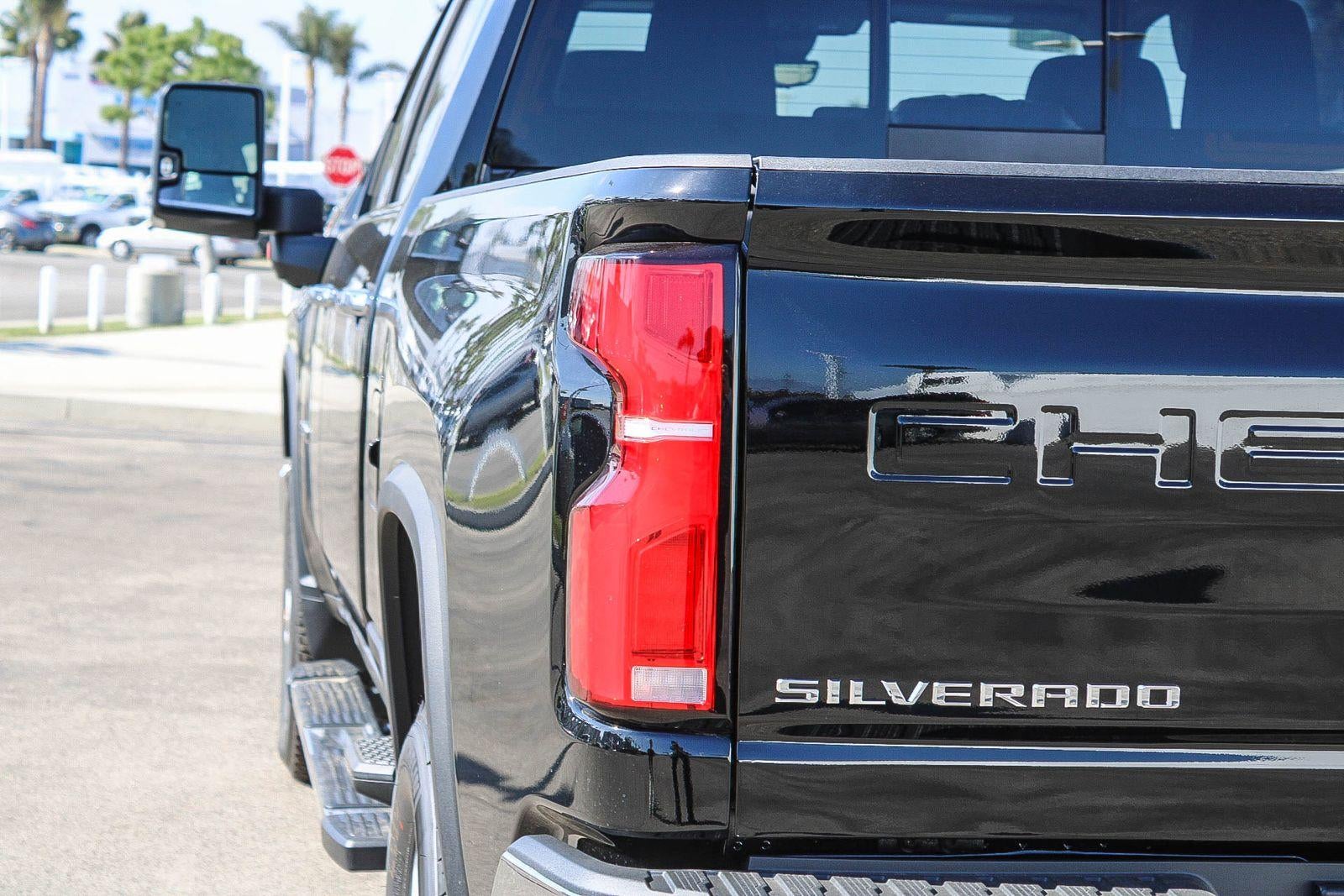 2026 Chevrolet Silverado 2500 HD Crew Cab Standard Box 4-Wheel Drive LTZ
