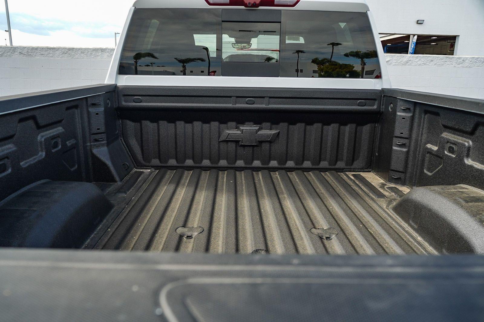 2026 Chevrolet Silverado 2500 HD Crew Cab Standard Box 4-Wheel Drive LTZ