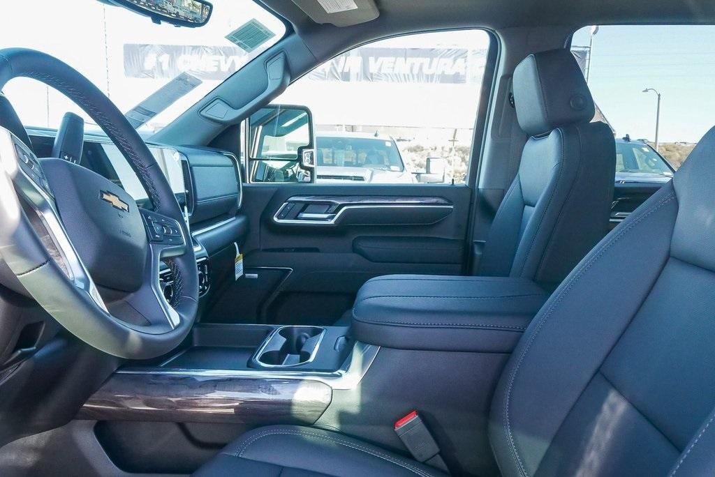 2026 Chevrolet Silverado 2500 HD Crew Cab Standard Box 4-Wheel Drive LTZ