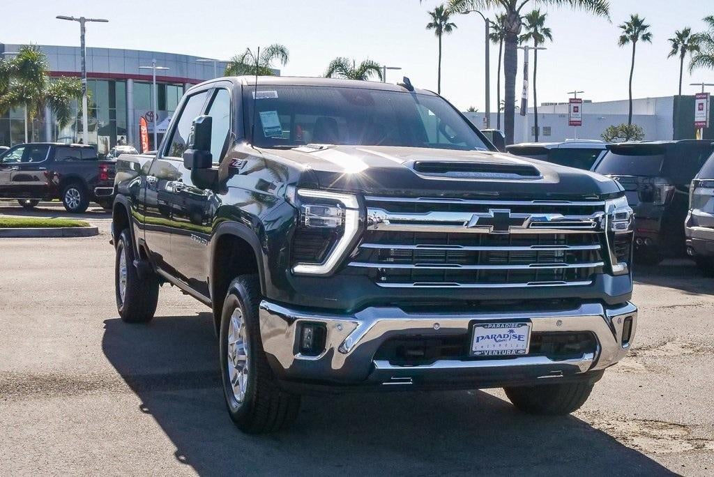 2026 Chevrolet Silverado 2500 HD Crew Cab Standard Box 4-Wheel Drive LTZ
