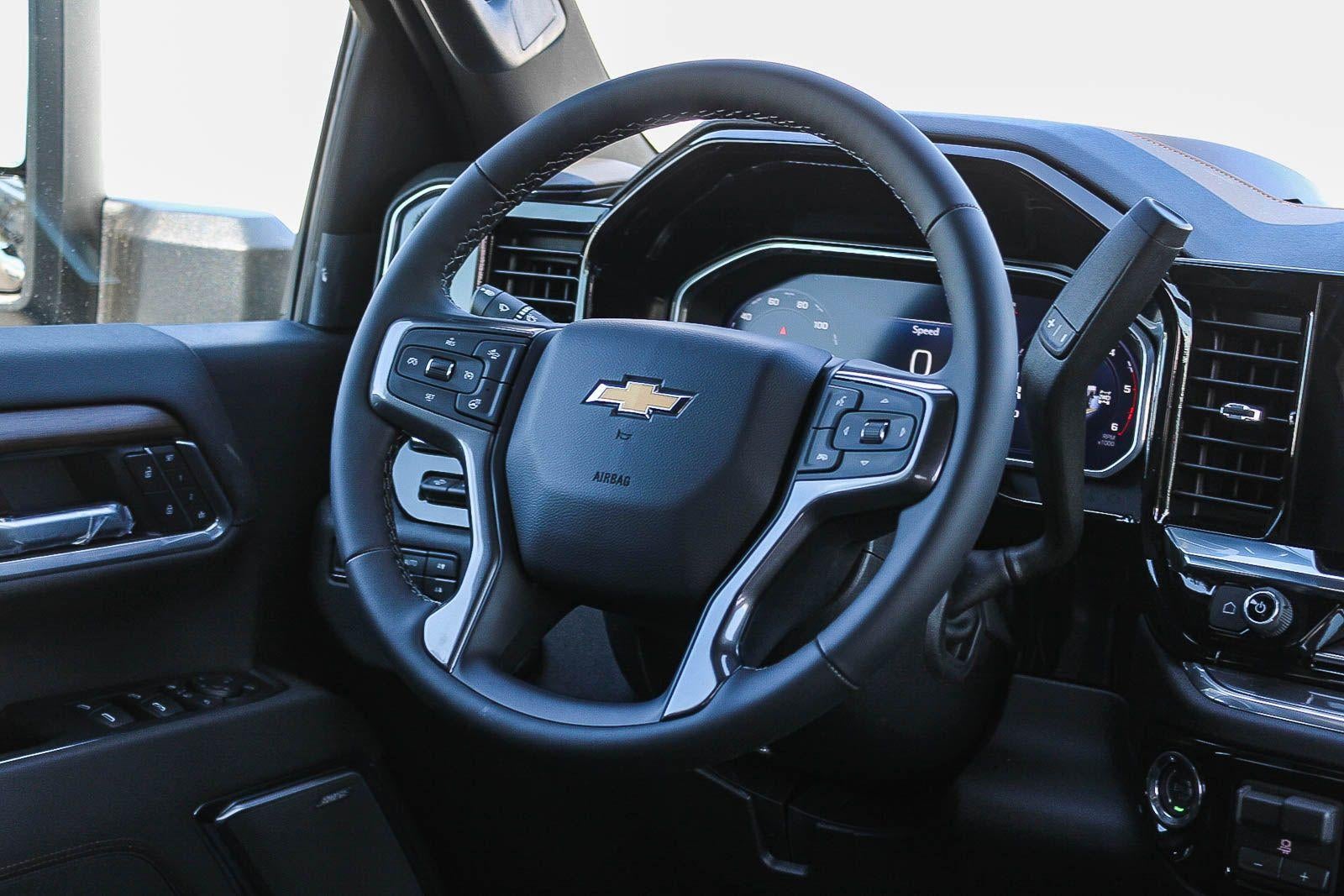 2026 Chevrolet Silverado 2500 HD Crew Cab Standard Box 4-Wheel Drive High Country