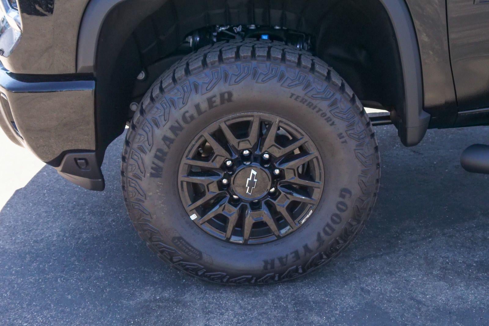 2026 Chevrolet Silverado 2500 HD Crew Cab Standard Box 4-Wheel Drive ZR2