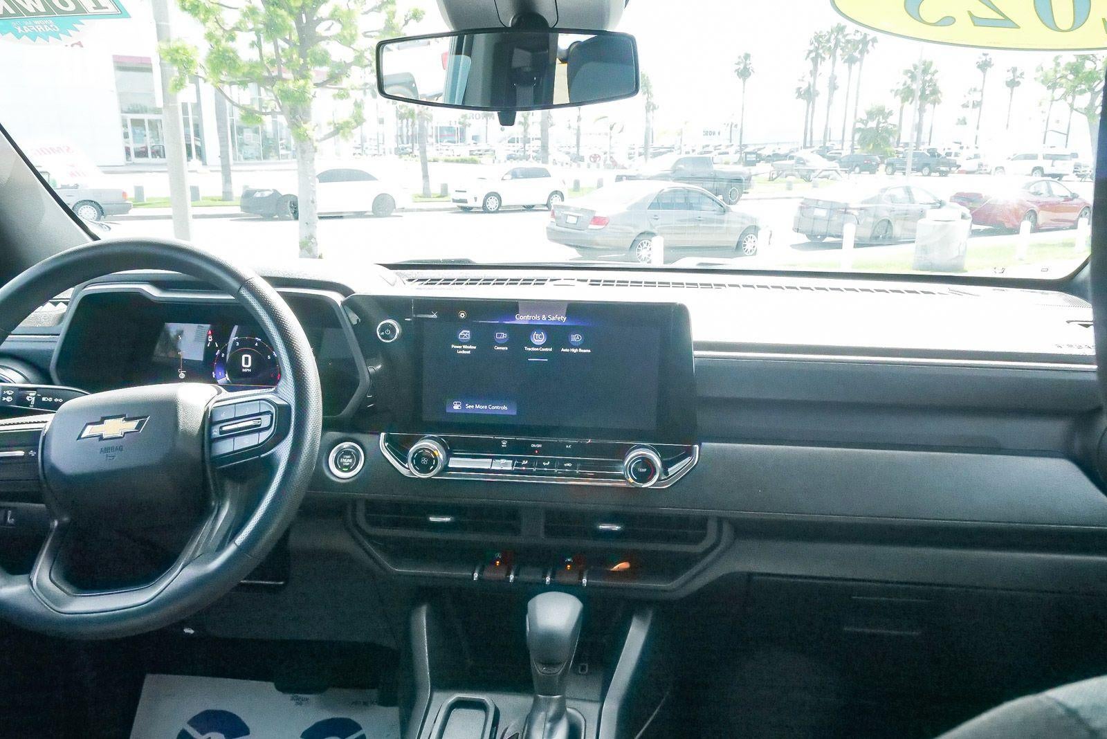 2023 Chevrolet Colorado WT