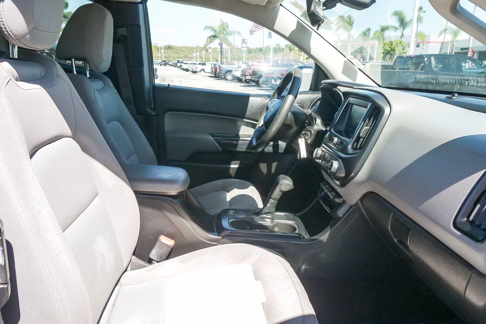 2017 Chevrolet Colorado 2WD WT