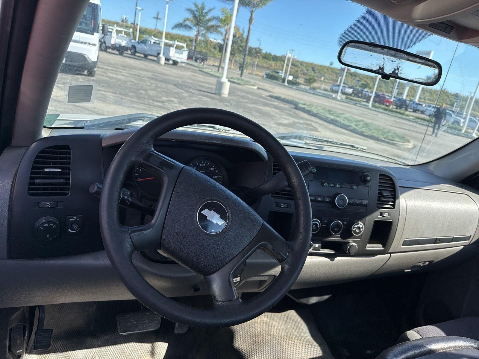 2011 Chevrolet Silverado 1500 Base