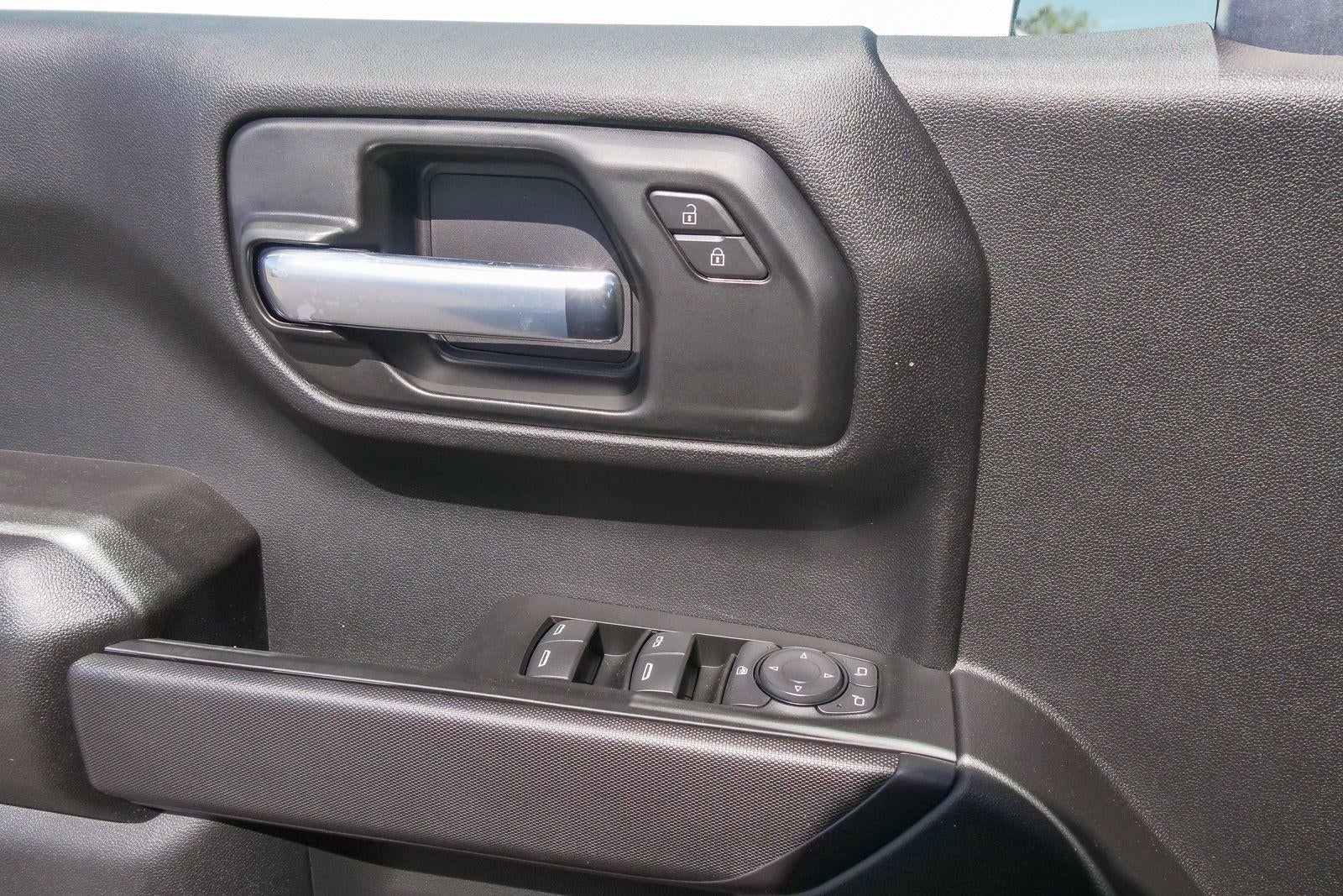 2026 Chevrolet Silverado 1500 Crew Cab Short Box 2-Wheel Drive Custom