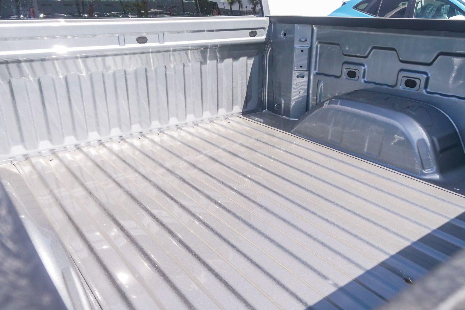 2026 Chevrolet Silverado 1500 Crew Cab Short Box 2-Wheel Drive Custom
