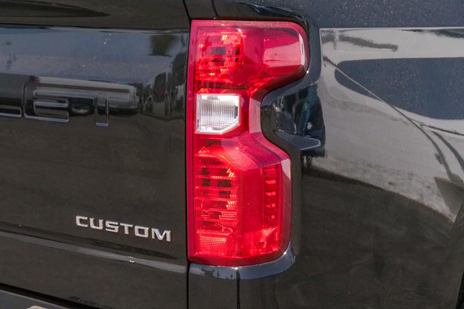 2026 Chevrolet Silverado 1500 Crew Cab Short Box 2-Wheel Drive Custom