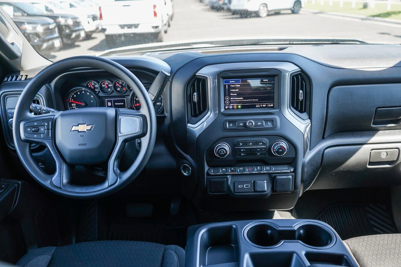 2026 Chevrolet Silverado 1500 Crew Cab Short Box 2-Wheel Drive Custom