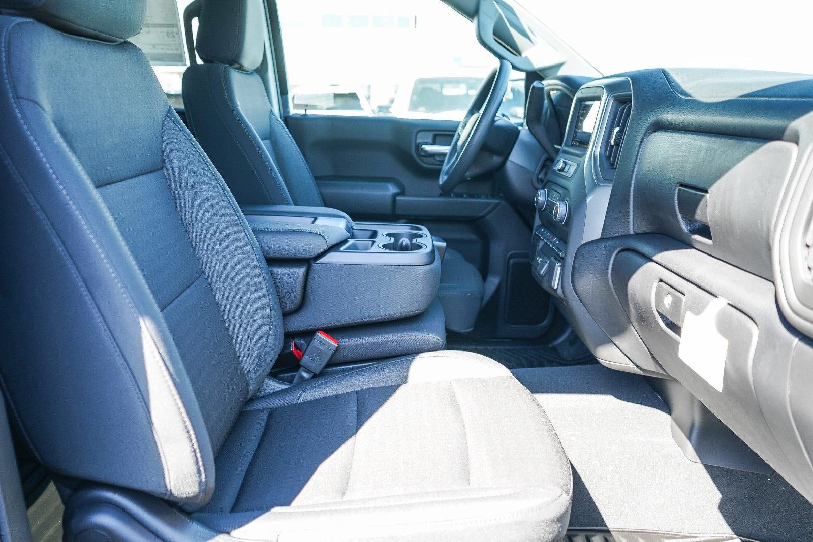 2026 Chevrolet Silverado 1500 Crew Cab Short Box 2-Wheel Drive Custom