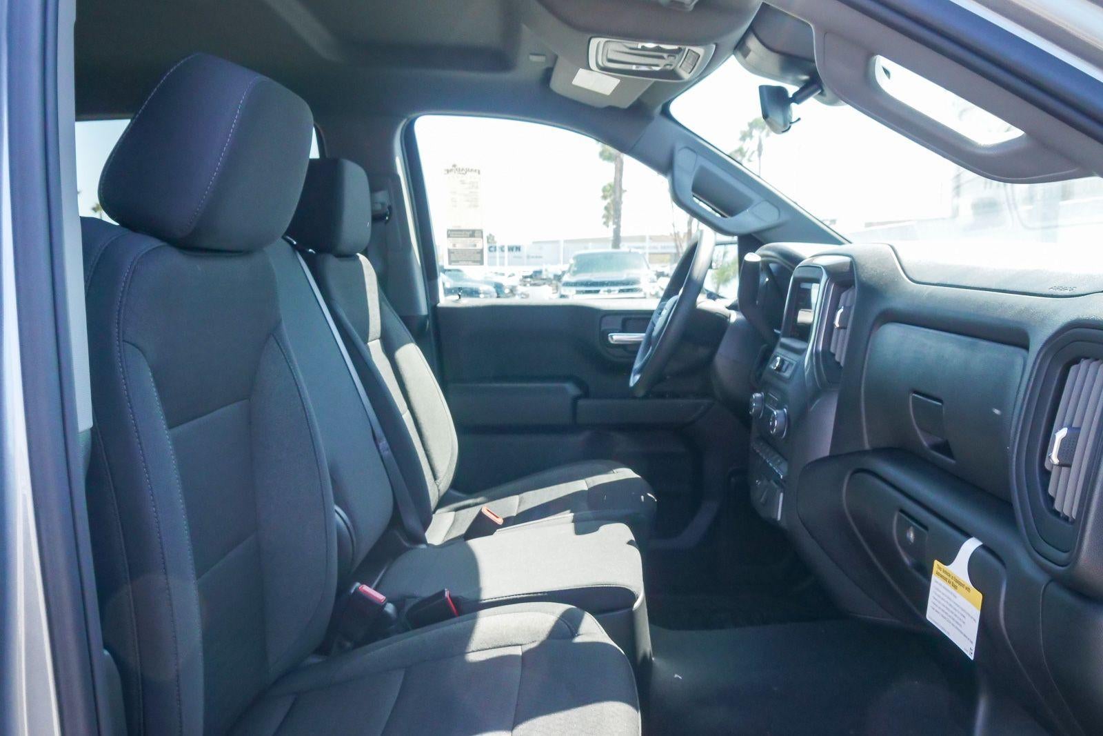 2026 Chevrolet Silverado 1500 Crew Cab Short Box 2-Wheel Drive Custom