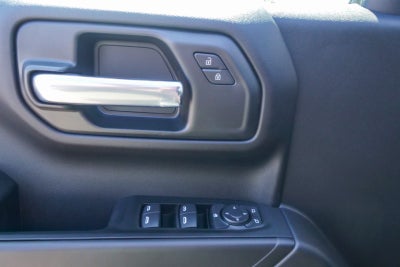 2026 Chevrolet Silverado 1500 Crew Cab Short Box 2-Wheel Drive Custom