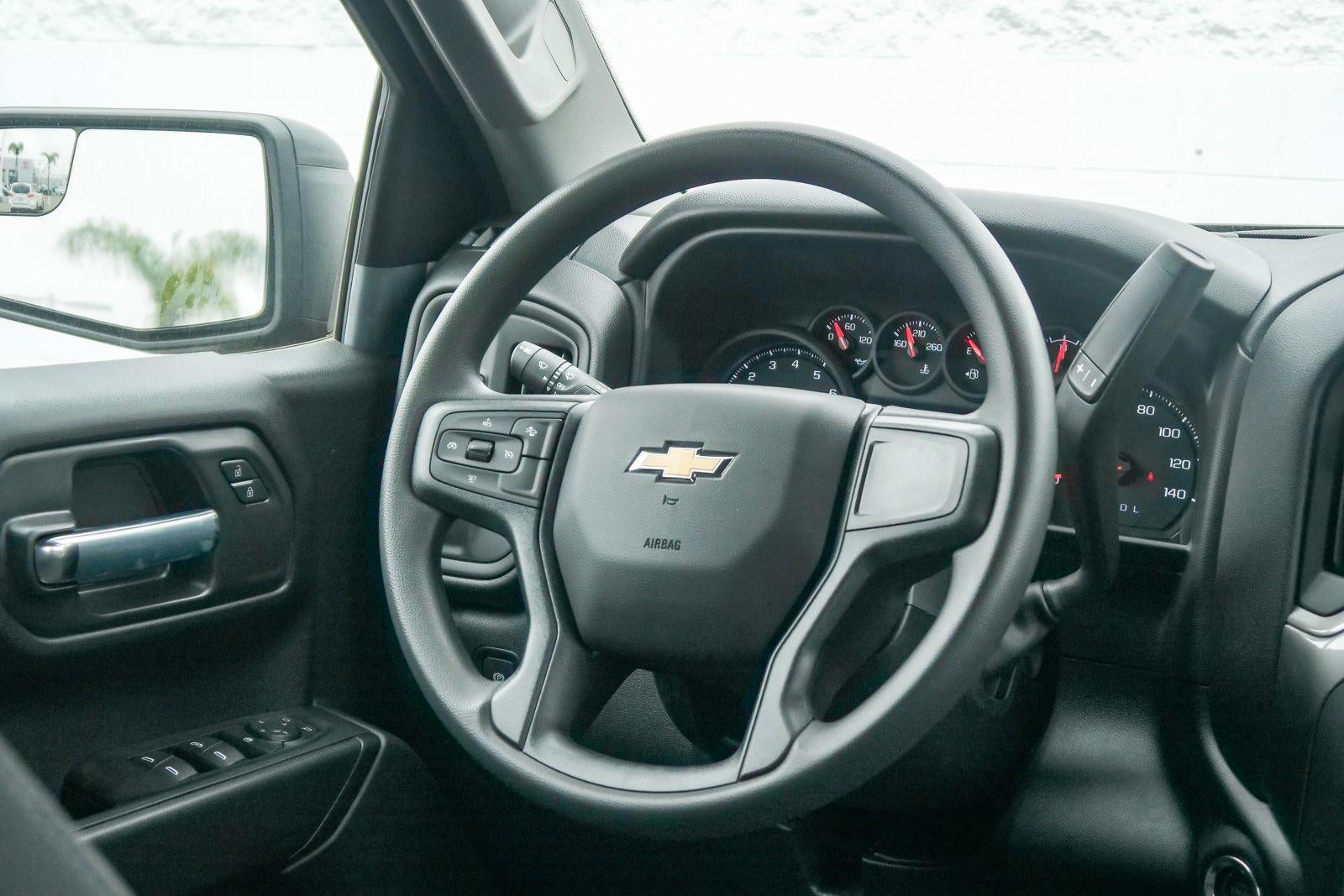 2026 Chevrolet Silverado 1500 Crew Cab Short Box 2-Wheel Drive Custom