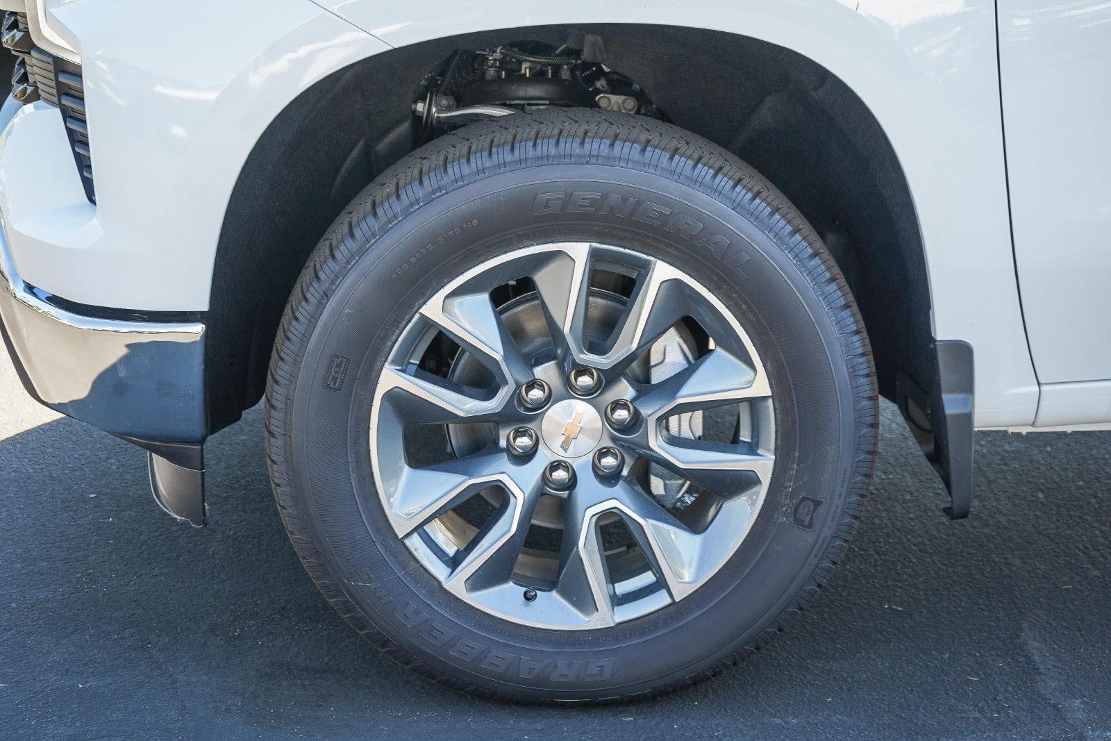 2026 Chevrolet Silverado 1500 Crew Cab Short Box 2-Wheel Drive LT