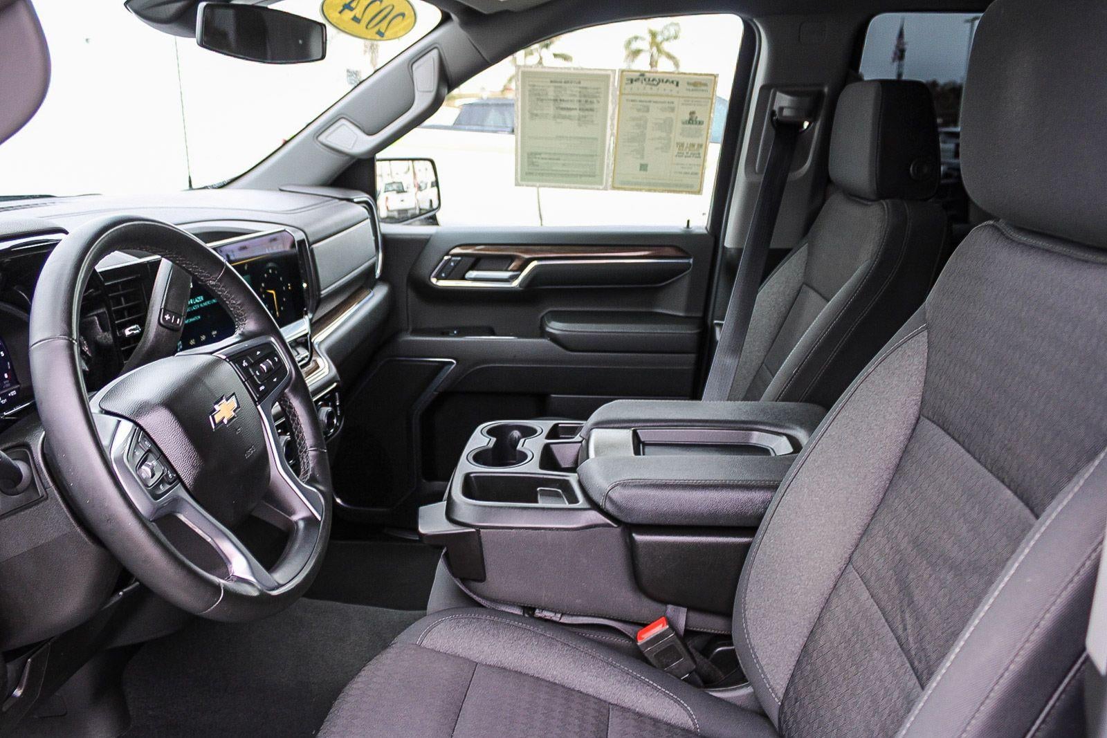 2024 Chevrolet Silverado 1500 LT