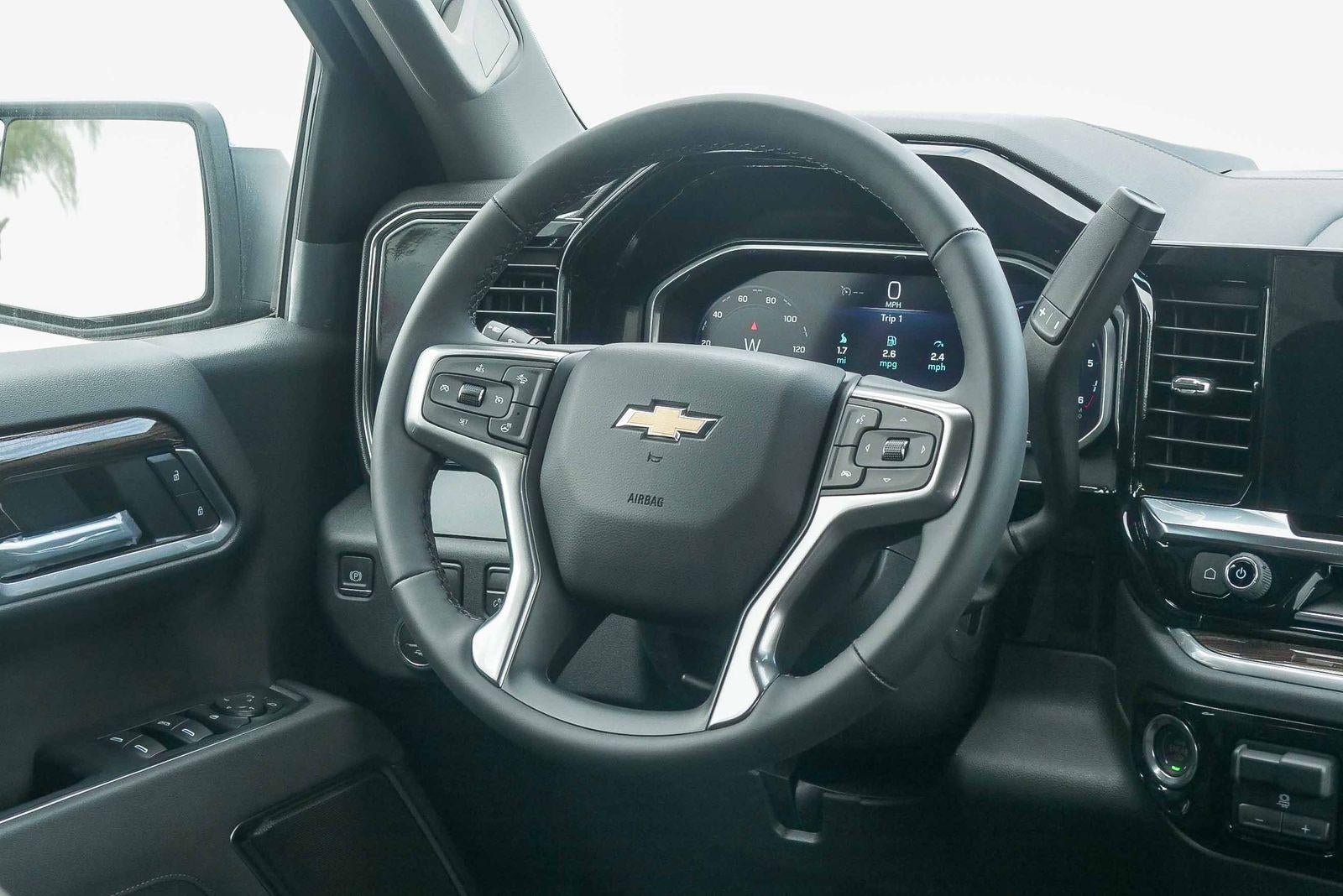 2026 Chevrolet Silverado 1500 Crew Cab Short Box 2-Wheel Drive LT
