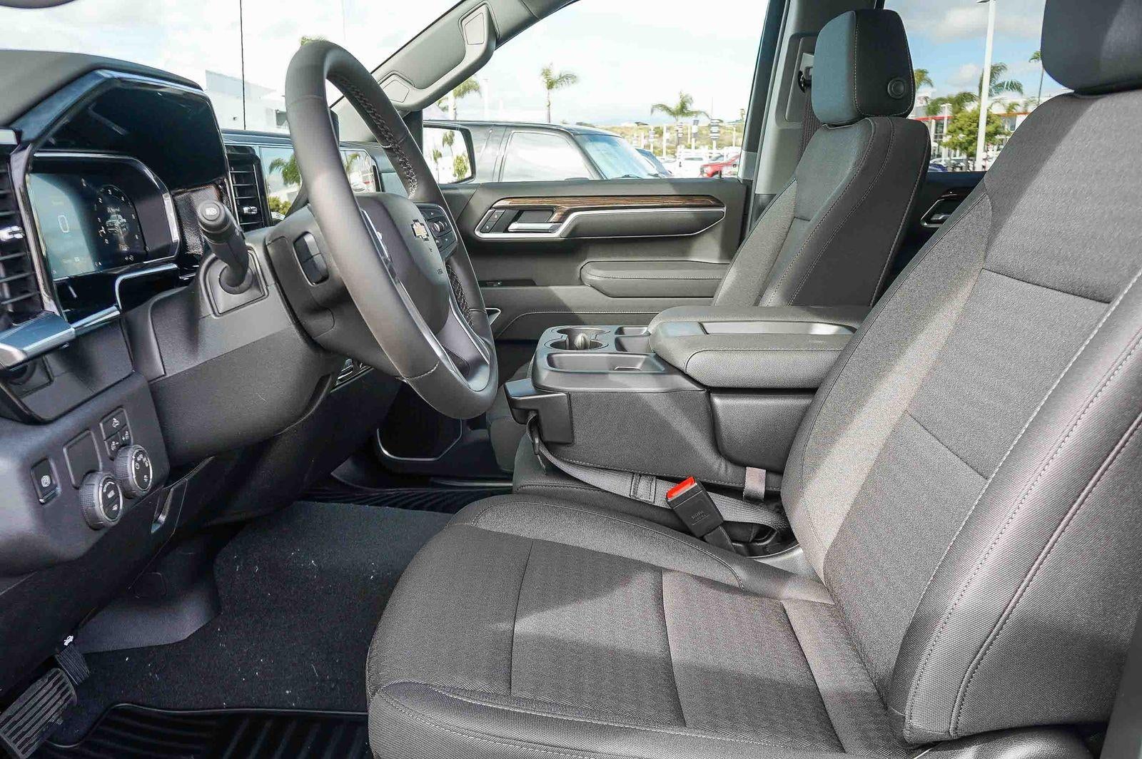 2026 Chevrolet Silverado 1500 Crew Cab Short Box 2-Wheel Drive LT