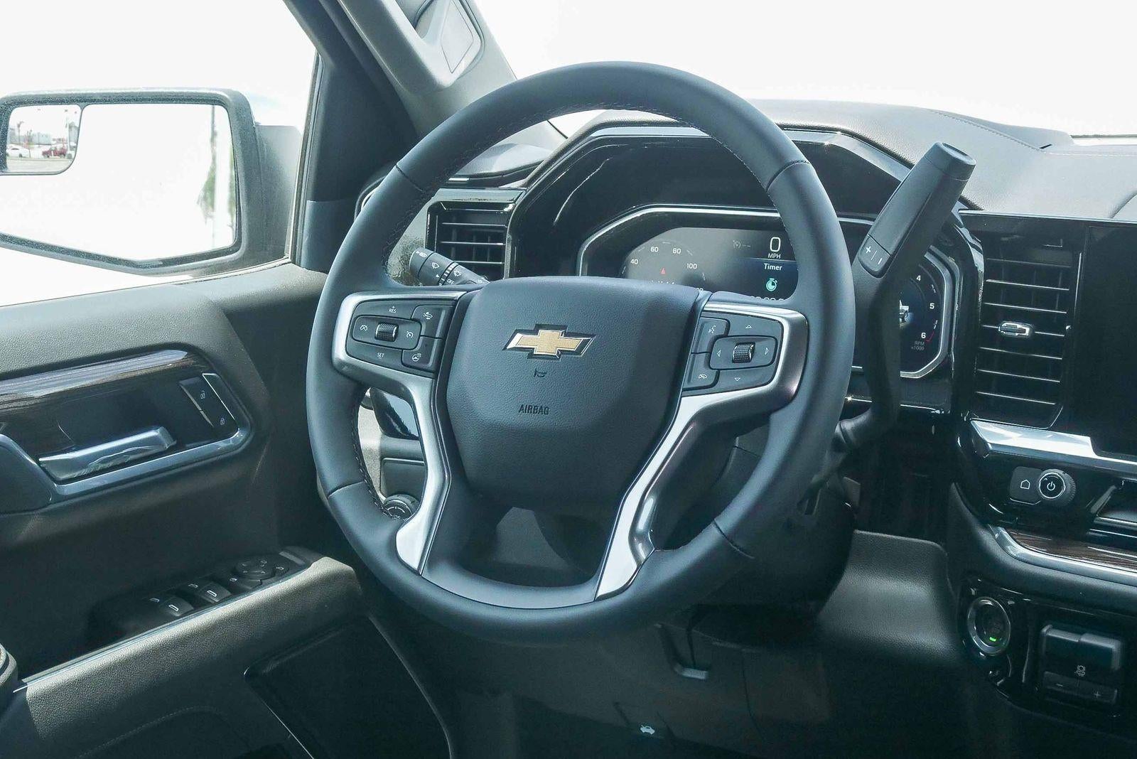 2026 Chevrolet Silverado 1500 Crew Cab Short Box 2-Wheel Drive LT