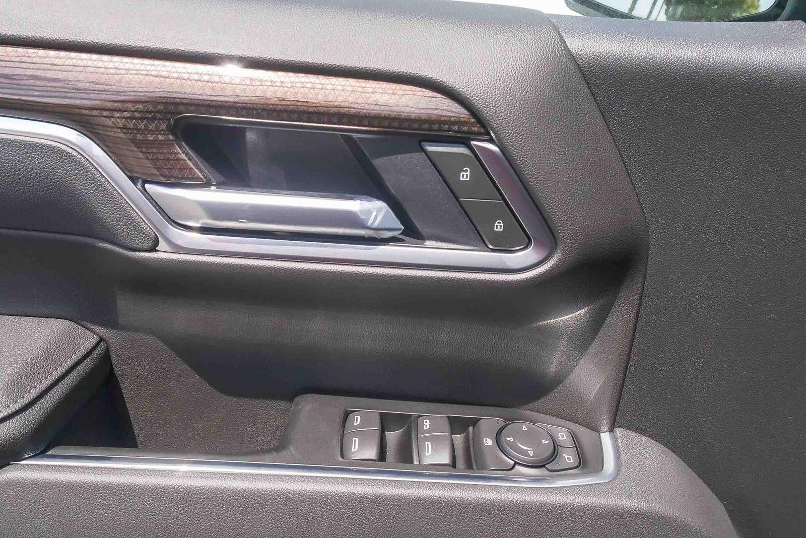 2026 Chevrolet Silverado 1500 Crew Cab Short Box 2-Wheel Drive LT