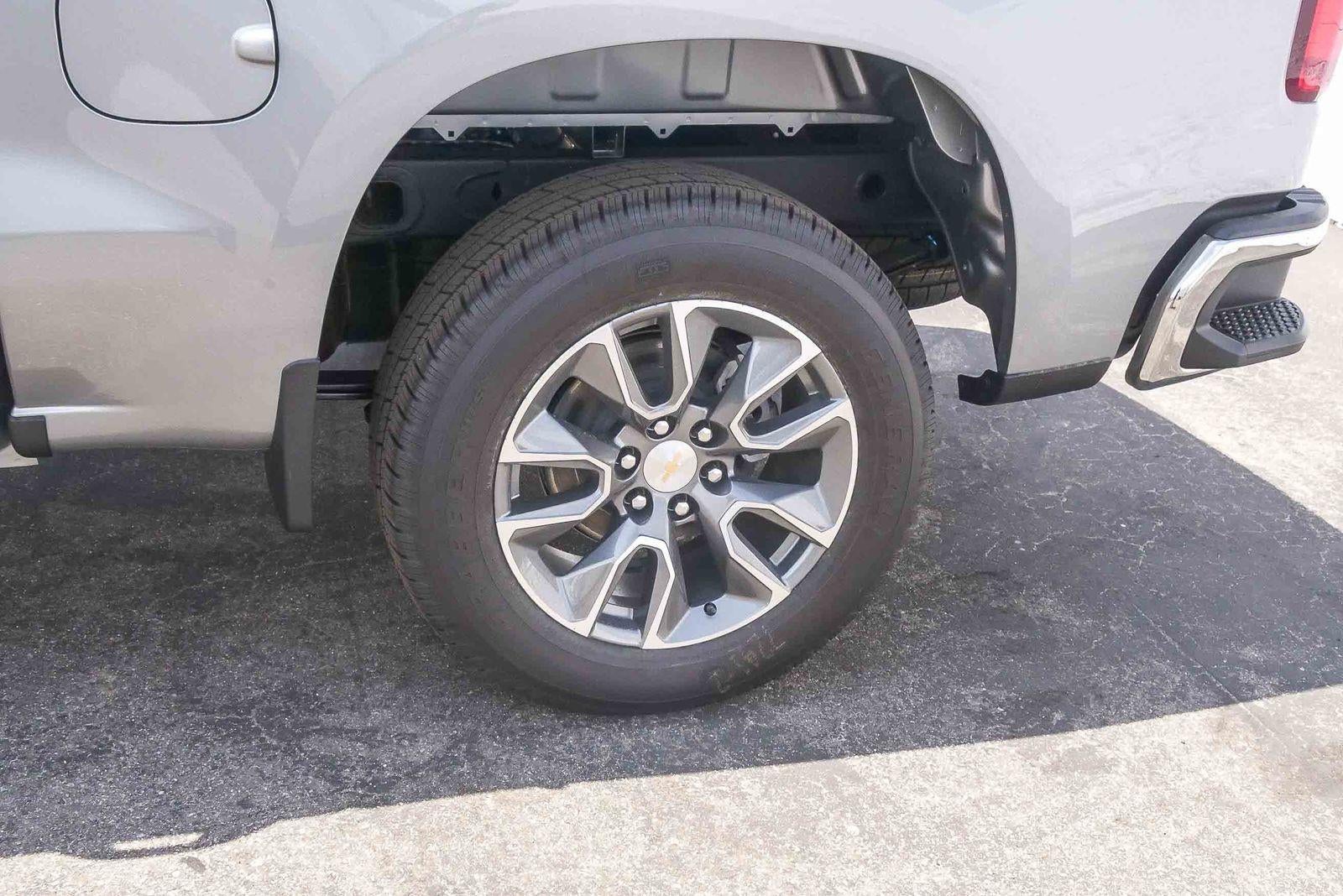 2026 Chevrolet Silverado 1500 Crew Cab Short Box 2-Wheel Drive LT