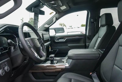 2026 Chevrolet Silverado 1500 Crew Cab Short Box 2-Wheel Drive RST