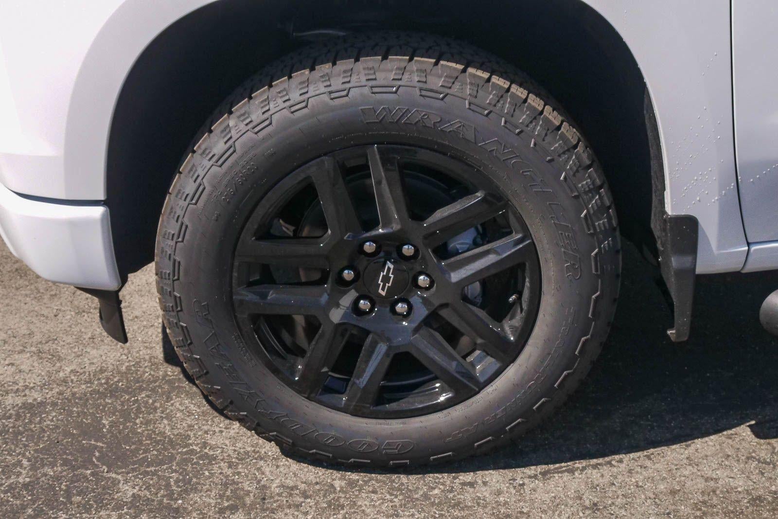 2026 Chevrolet Silverado 1500 Crew Cab Short Box 2-Wheel Drive RST