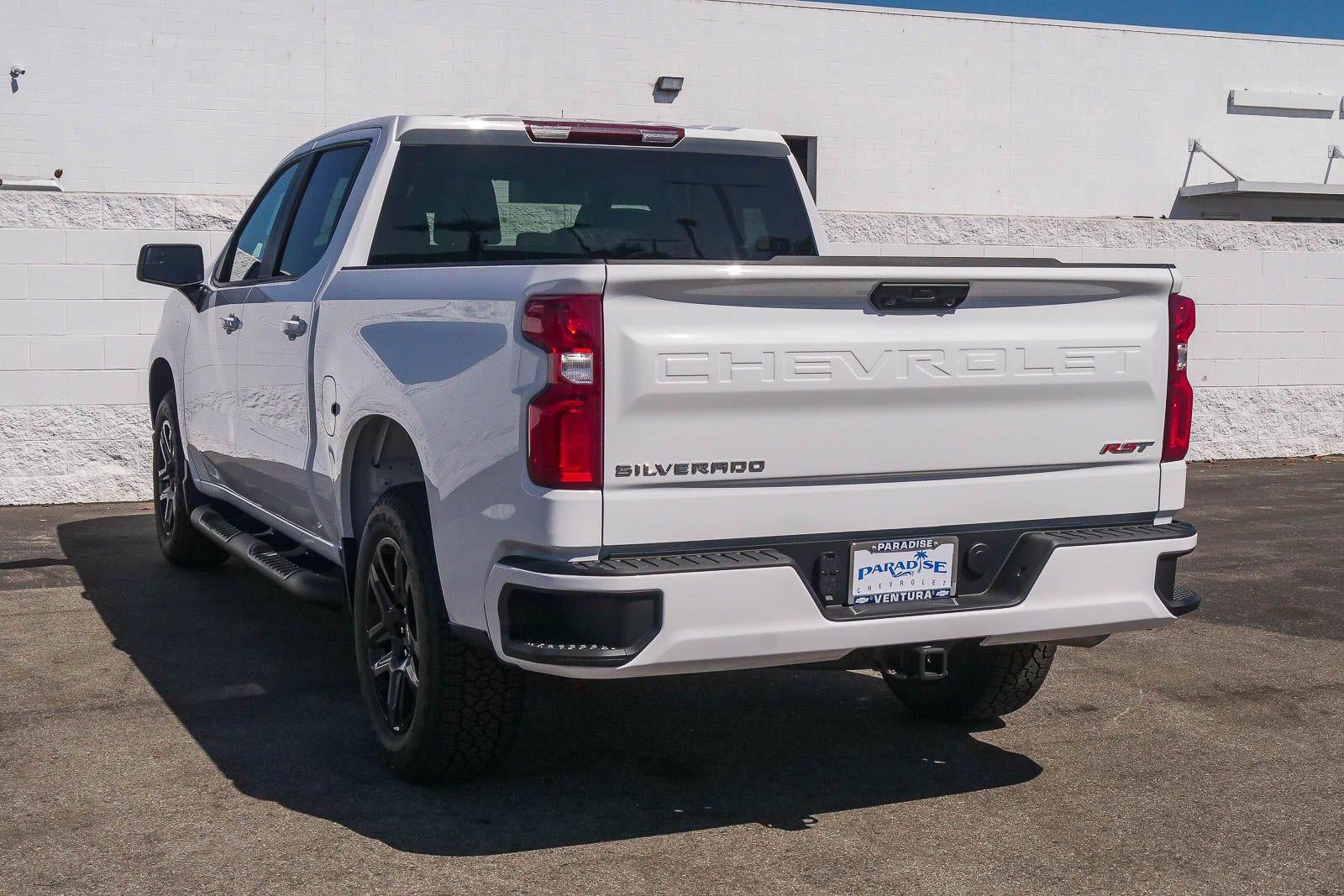 2026 Chevrolet Silverado 1500 Crew Cab Short Box 2-Wheel Drive RST