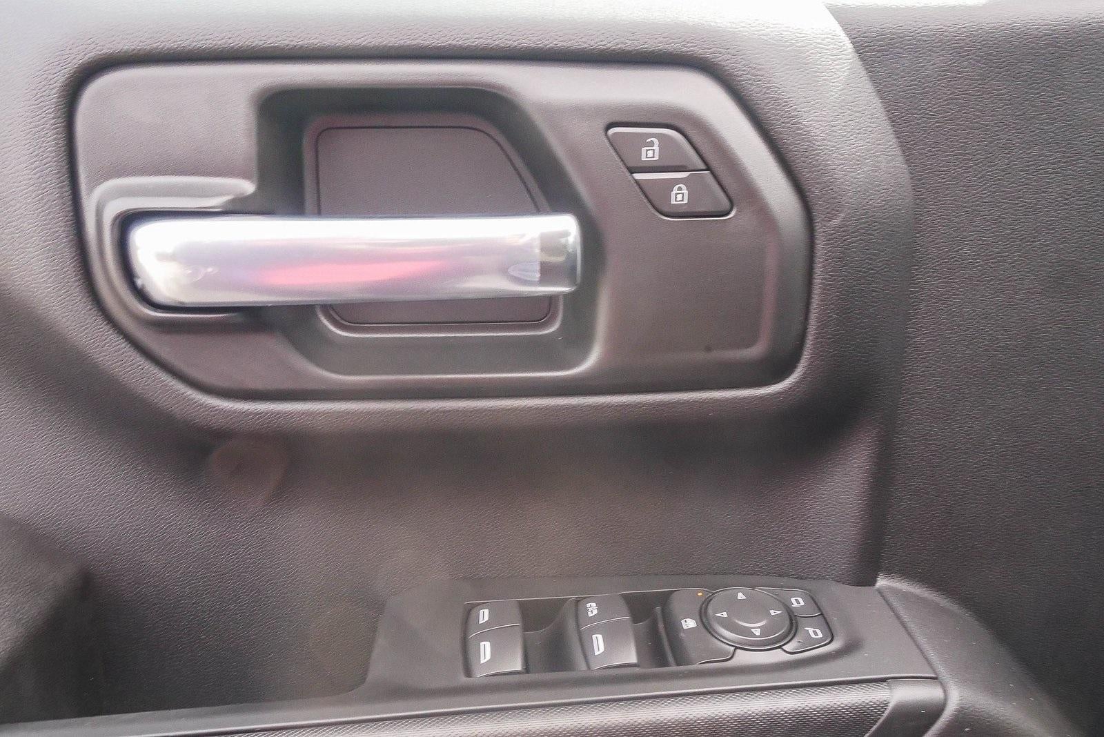 2026 Chevrolet Silverado 1500 Crew Cab Short Box 4-Wheel Drive Custom