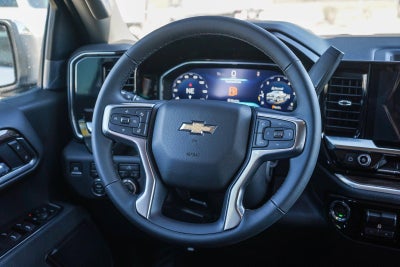 2026 Chevrolet Silverado 1500 Crew Cab Short Box 4-Wheel Drive LT 2FL