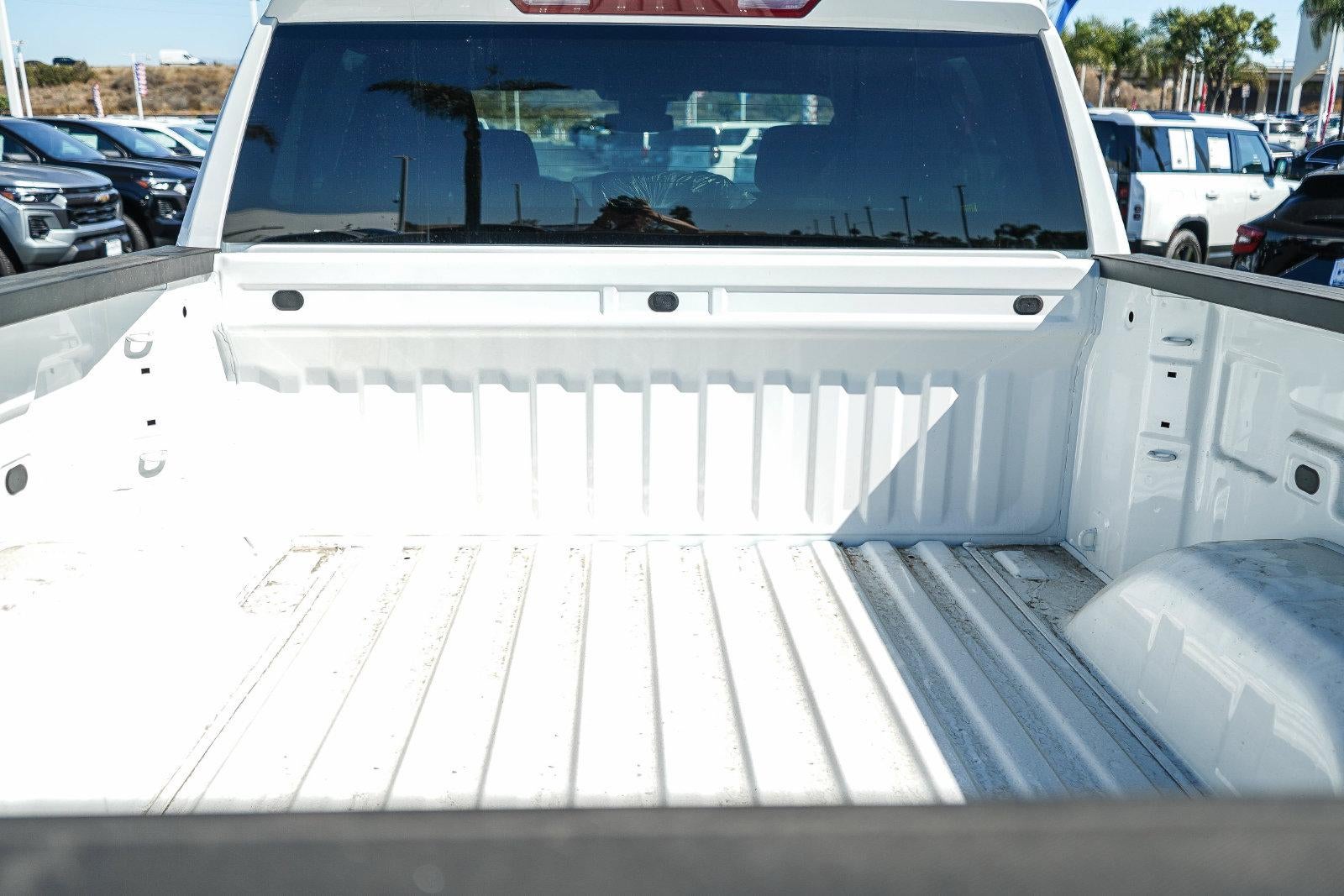 2026 Chevrolet Silverado 1500 Crew Cab Short Box 4-Wheel Drive LT 2FL