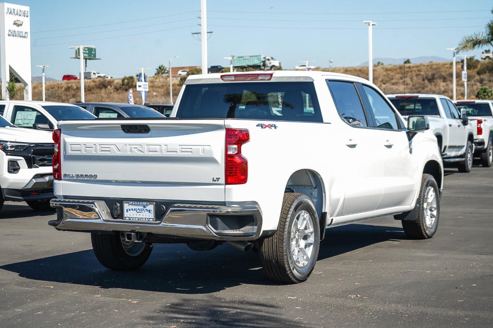 2026 Chevrolet Silverado 1500 Crew Cab Short Box 4-Wheel Drive LT 2FL
