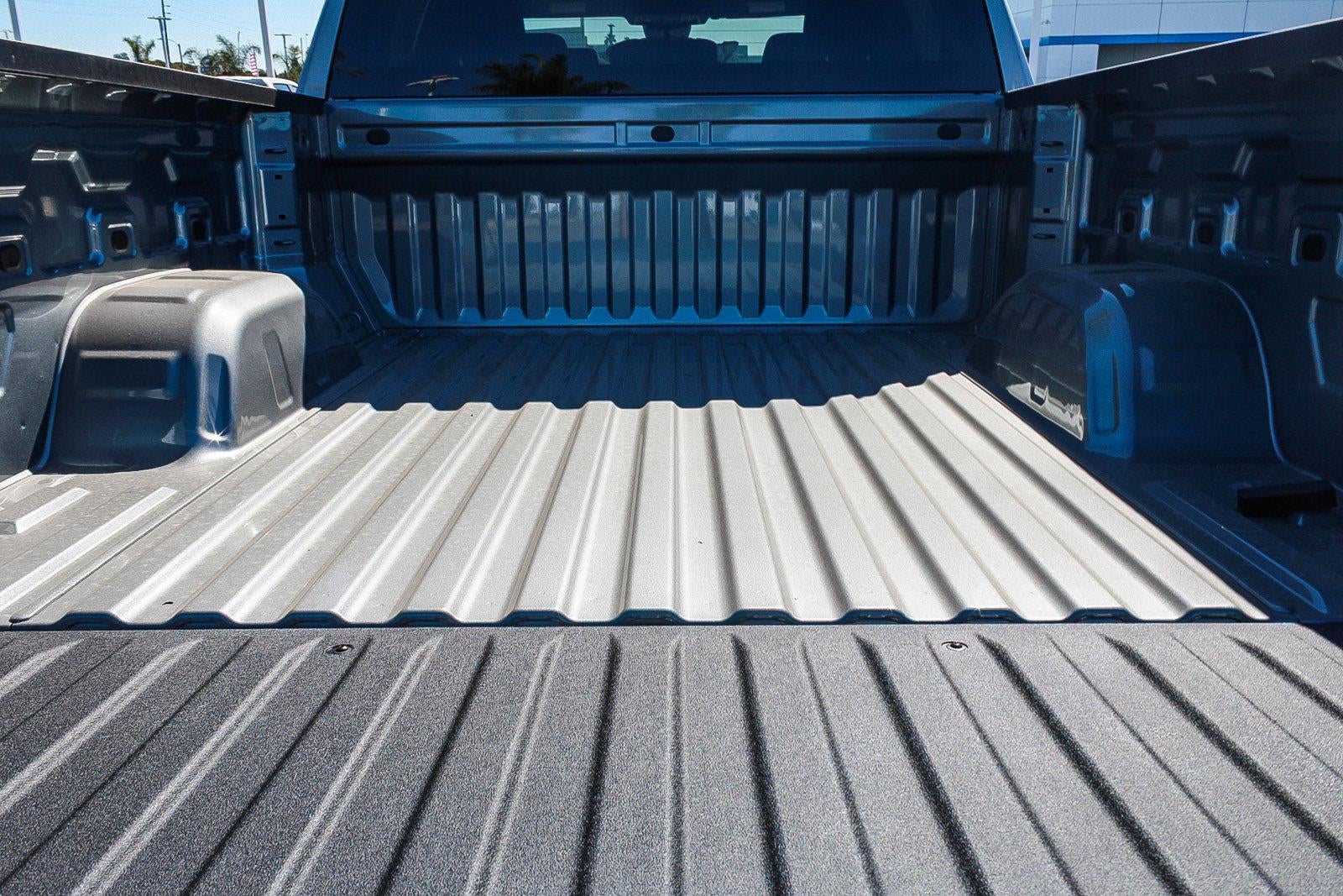 2026 Chevrolet Silverado 1500 Crew Cab Short Box 4-Wheel Drive LT 2FL