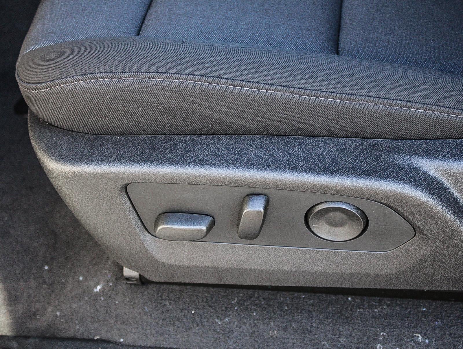 2026 Chevrolet Colorado Crew Cab Short Box 2-Wheel Drive Work Truck