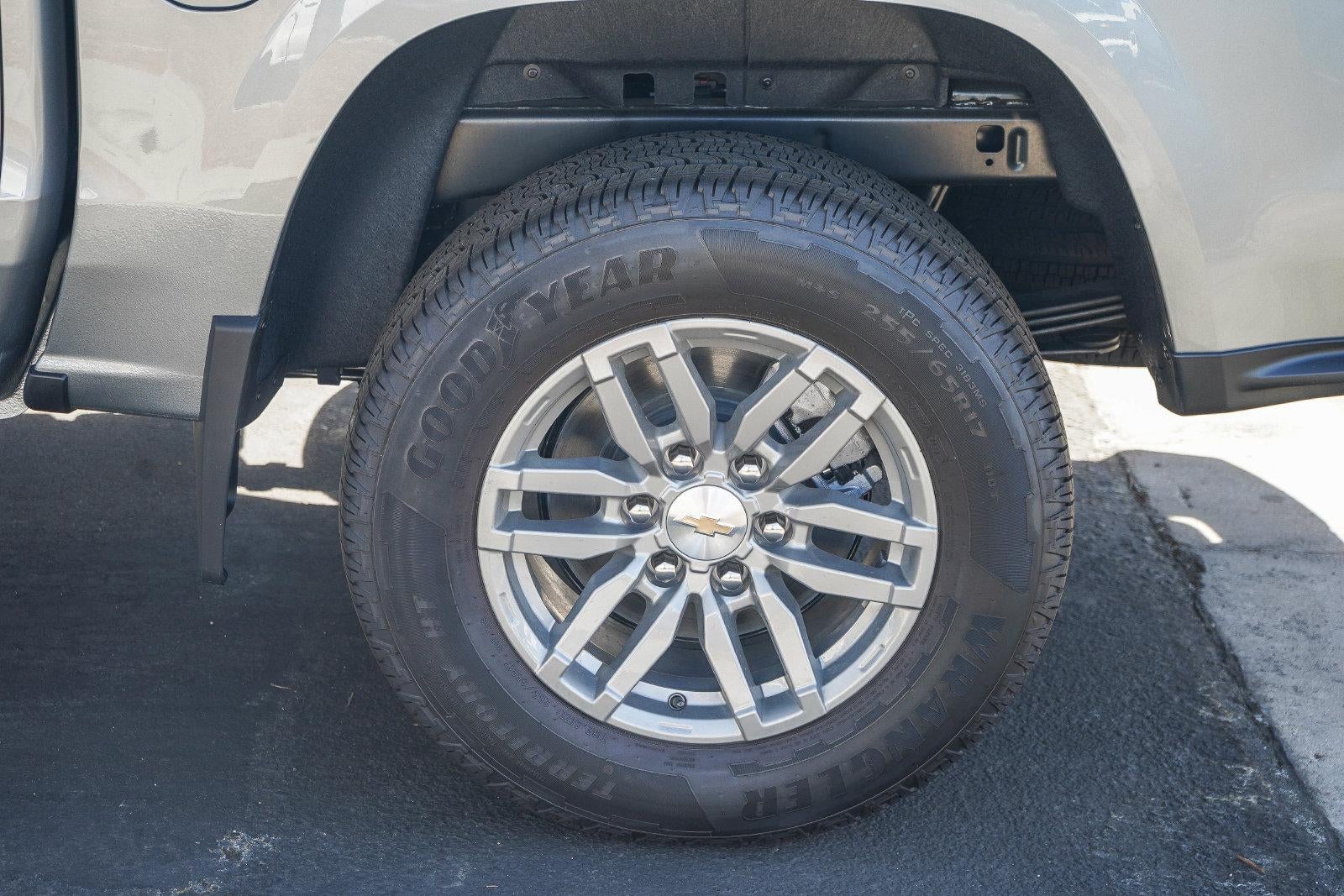 2026 Chevrolet Colorado Crew Cab Short Box 2-Wheel Drive LT