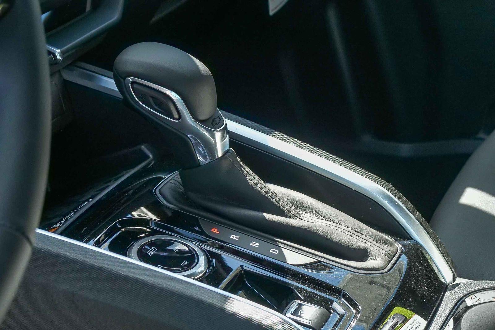 2026 Chevrolet Colorado Crew Cab Short Box 4-Wheel Drive LT