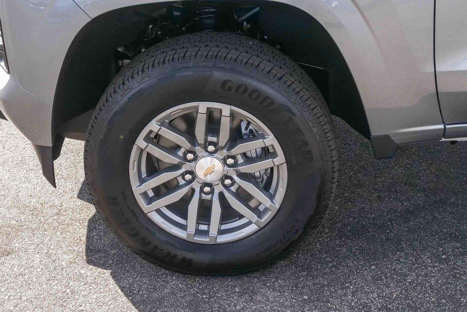 2026 Chevrolet Colorado Crew Cab Short Box 4-Wheel Drive LT