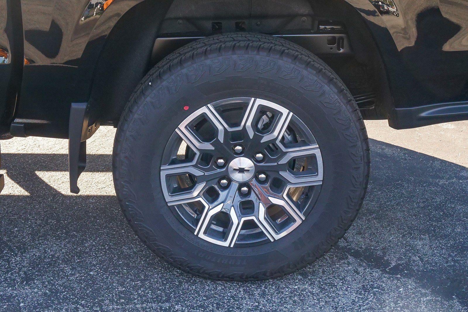 2026 Chevrolet Colorado Crew Cab Short Box 4-Wheel Drive Z71