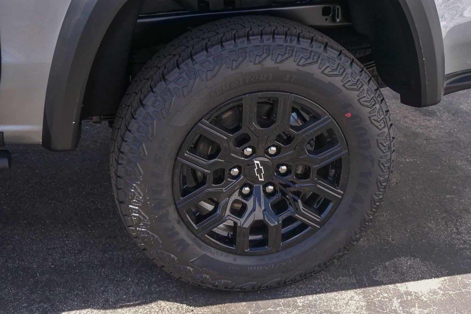 2026 Chevrolet Colorado Crew Cab Short Box 4-Wheel Drive Trail Boss