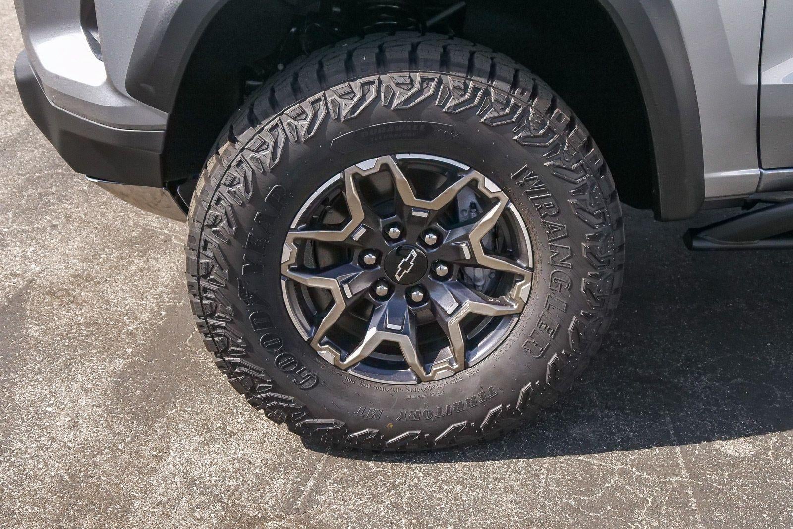 2026 Chevrolet Colorado Crew Cab Short Box 4-Wheel Drive ZR2