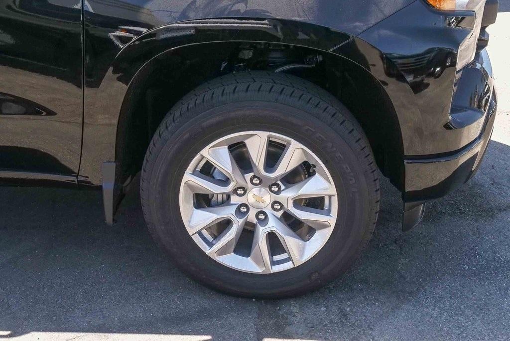 2026 Chevrolet Silverado 1500 Double Cab Standard Box 2-Wheel Drive Custom