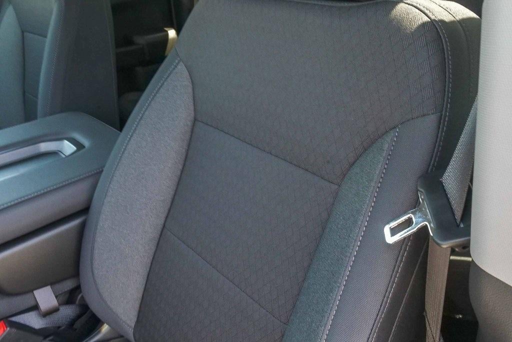 2026 Chevrolet Silverado 1500 Double Cab Standard Box 2-Wheel Drive Custom