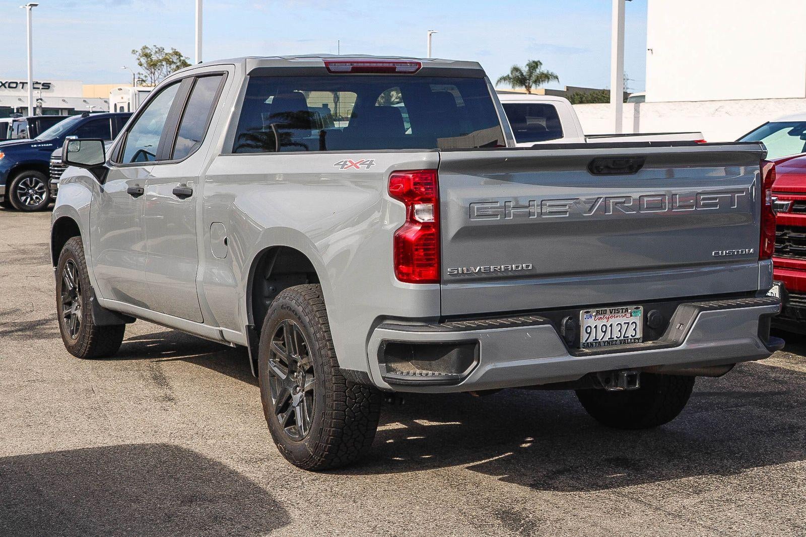 2024 Chevrolet Silverado 1500 Custom