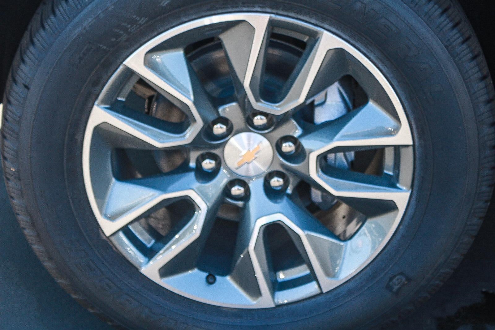 2026 Chevrolet Silverado 1500 Crew Cab Short Box 4-Wheel Drive LT 1LT