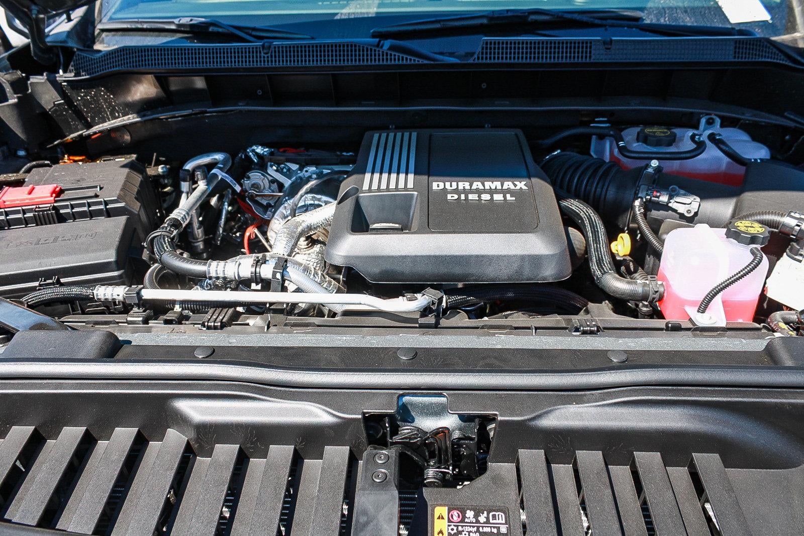 2026 Chevrolet Silverado 1500 Crew Cab Short Box 4-Wheel Drive LT 1LT