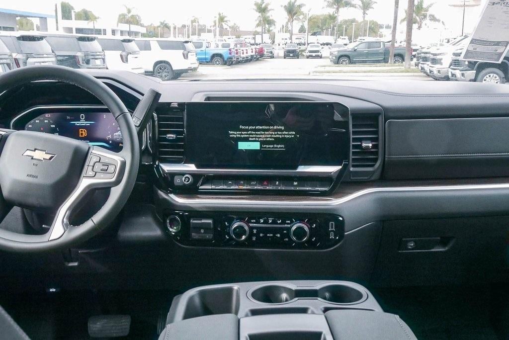 2026 Chevrolet Silverado 1500 Crew Cab Short Box 4-Wheel Drive LT 1LT