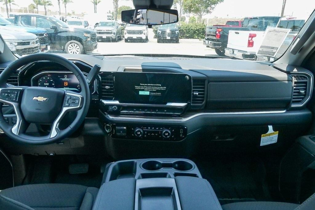 2026 Chevrolet Silverado 1500 Crew Cab Short Box 4-Wheel Drive LT 1LT