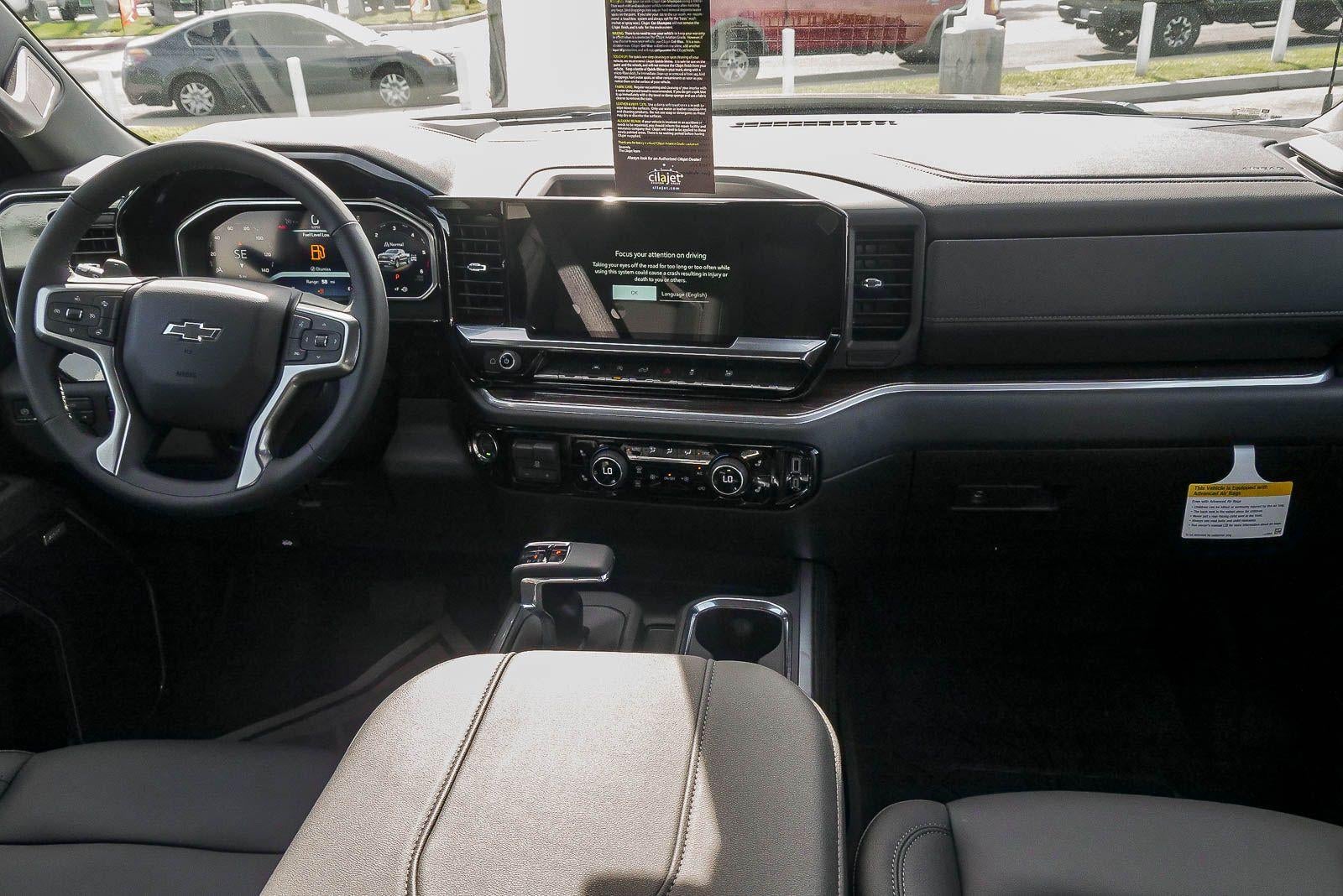 2026 Chevrolet Silverado 1500 Crew Cab Short Box 4-Wheel Drive RST